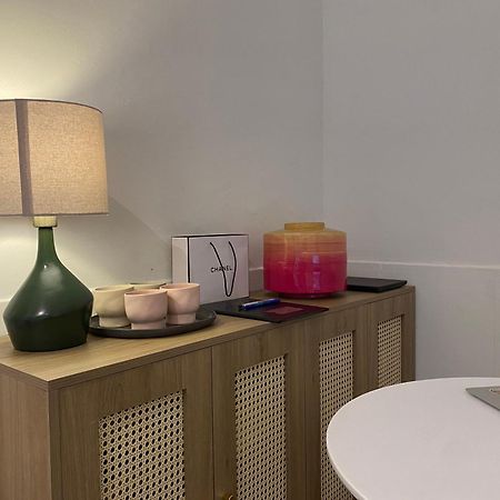 The Urban Westlake Apartment Hanoi Esterno foto
